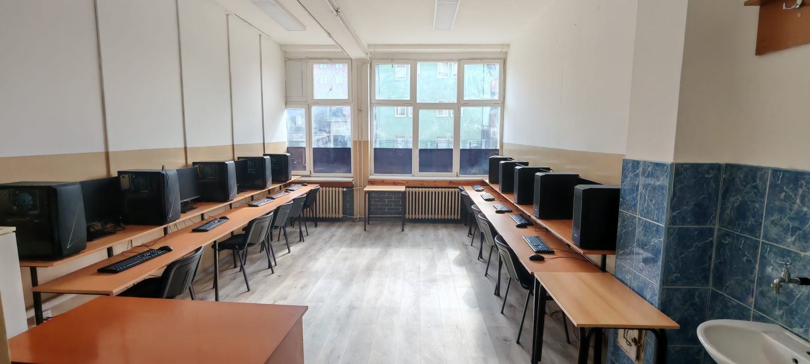 Školska oprema i praktična nastava
