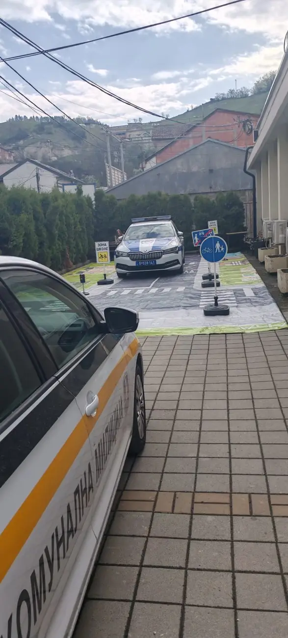 Praktična nastava iz saobraćaja na poligonu